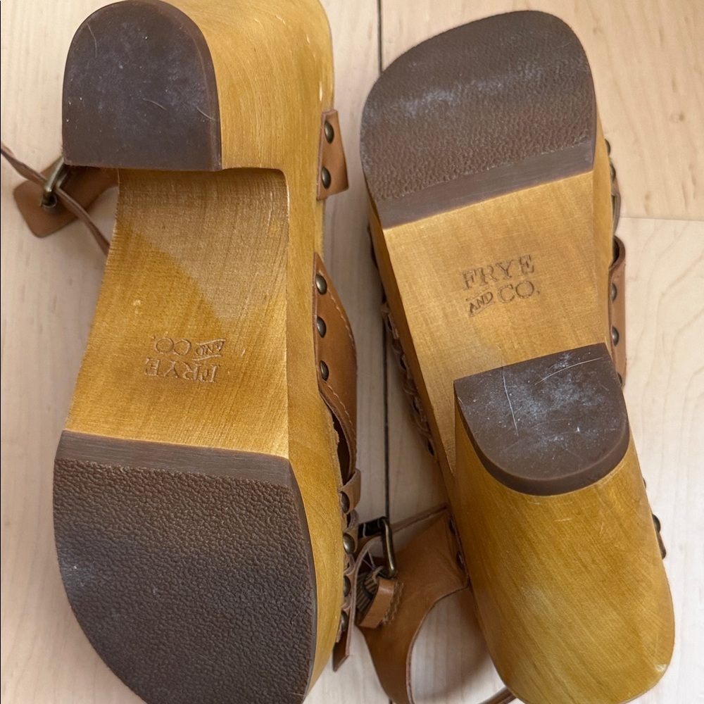 FRYE AND CO. Cognac Tan Leather Woven Ankle-Strap Sandals - Picture 4 of 4